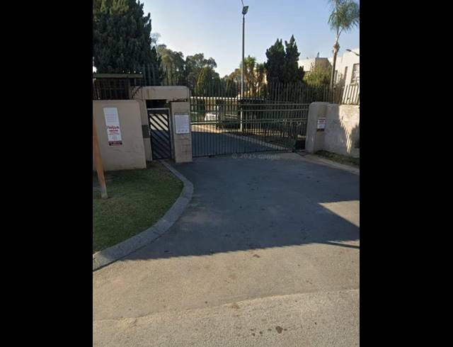 2 BEDROOM APARTMENT FOR SALE IN GROBLERPARK